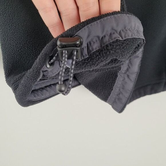 L.L. Bean Size XS Polartec Vest Stretch Fleece Zip Pockets Black Gray - Picture 9 of 12